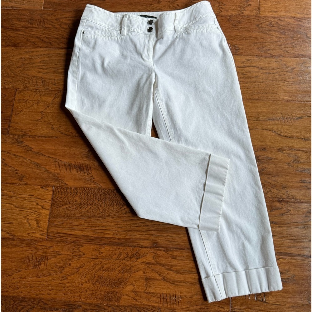 White House Black Market Slim Crop Pants White‎